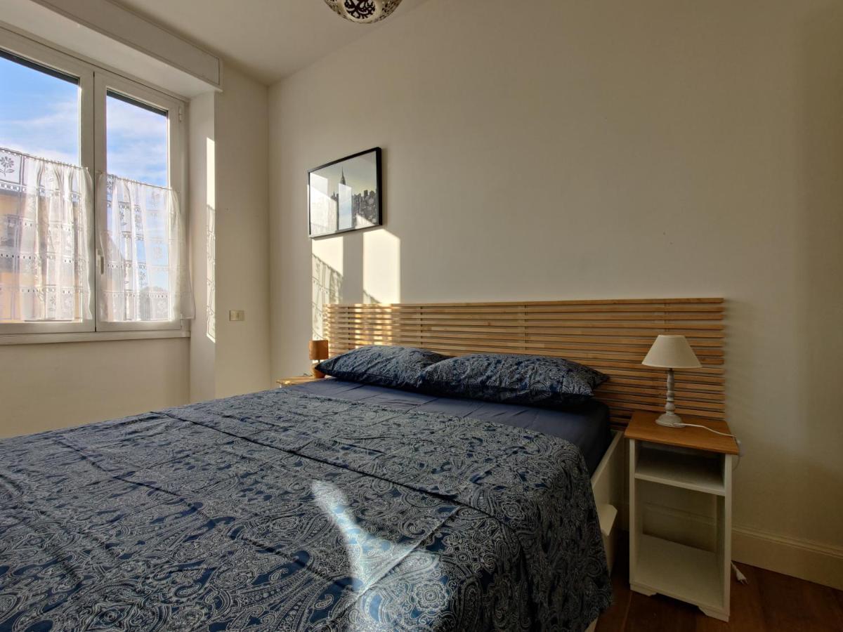 Elegante Trilocale A Milano Milão Exterior foto